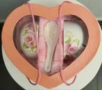 Porselein soepkommen met lepels 2 stuks hart nieuw, Nieuw, Ophalen of Verzenden, Kom(men), Overige stijlen