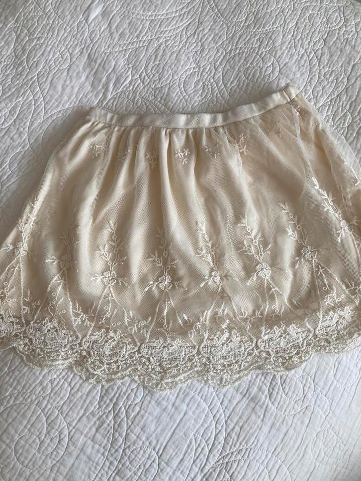 Rokje Admosphere maat 36 S kant, Kleding | Dames, Rokken, Zo goed als nieuw, Maat 36 (S), Beige, Boven de knie, Ophalen of Verzenden