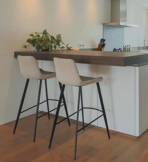 Dan-Form Hype Barkruk 2 stuks Zithoogte 75cm Stof Zandkleur, Huis en Inrichting, Barren, Zo goed als nieuw, Ophalen