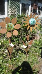metalen bloemen met het hart van glas, Tuin en Terras, Tuinstekers, Ophalen of Verzenden, Nieuw