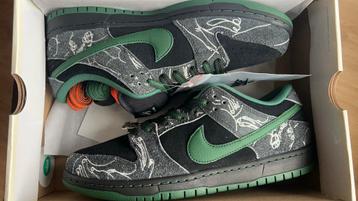 Nike sb dunk maat 44 beschikbaar voor biedingen