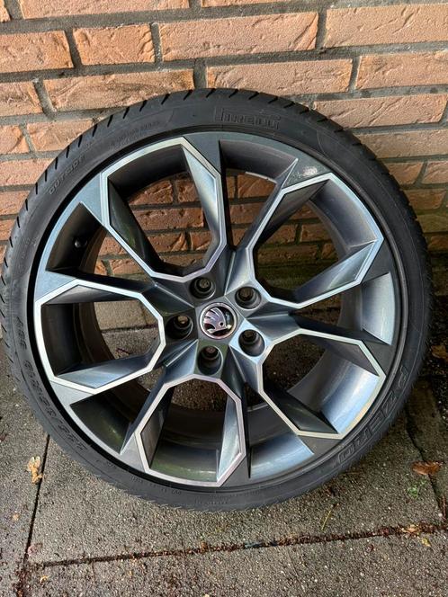 Orginele skoda rs velgen 19 inch 5x112, Auto-onderdelen, Banden en Velgen, Velg(en), Zomerbanden, 19 inch, 225 mm, Ophalen
