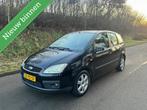 Ford Focus C-Max 1.6-16V Futura, Voorwielaandrijving, 1596 cc, 101 pk, Gebruikt