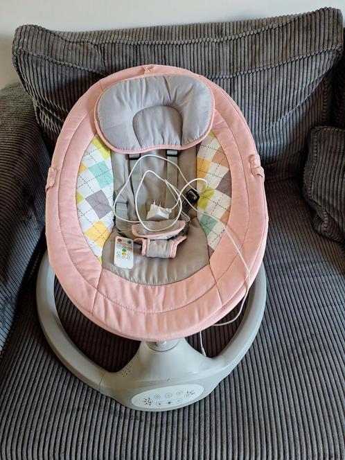 Bebies first elektrische schommel stoel met bluetooth, Kinderen en Baby's, Wipstoeltjes, Zo goed als nieuw, Overige merken, Ophalen
