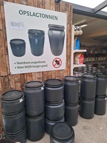 Voertonnen met schroefdeksel, diverse maten beschikbaar voor biedingen