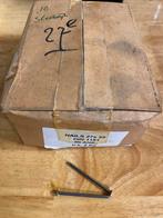 Spijkers. Doos  5 kilo.  27 x 55, Huis en Inrichting, Woonaccessoires | Kisten, Ophalen, 50 tot 100 cm, Nieuw, Minder dan 50 cm