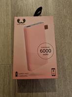 NIEUW: roze Fresh 'N Rebel powerbank 6000 mAh, Telecommunicatie, Powerbanks, Nieuw, FRESH 'N REBEL, Ophalen of Verzenden