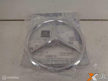 A1298880086 MB SL R129 GRILLE STER NOS OEM MERCEDES-BENZ beschikbaar voor biedingen