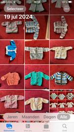 Handwerk gehaakte baby ponchos en kleutervesjes, Ophalen of Verzenden, Nieuw