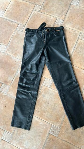 LEREN BROEK ZWART - REVENGER - 54 beschikbaar voor biedingen