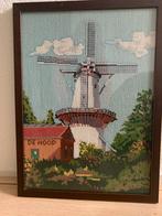 Ingelijst borduurwerk molen De Hoop, Verzenden