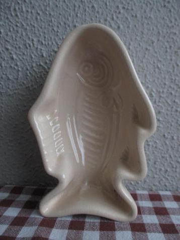 Brocante Puddingvorm Vis Retro beschikbaar voor biedingen