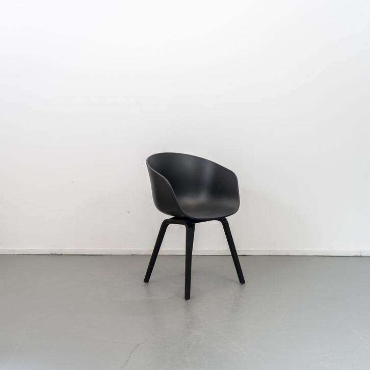 6 Hay about a Chair AAC 22 Zwart, Huis en Inrichting, Stoelen, Zo goed als nieuw, Hout, Stof, Blauw
