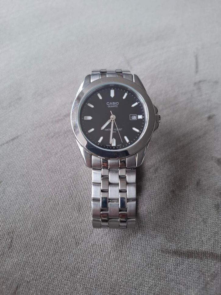 Casio Quartz horloge, Sieraden, Tassen en Uiterlijk, Horloges | Heren, Zo goed als nieuw, Casio, Ophalen of Verzenden