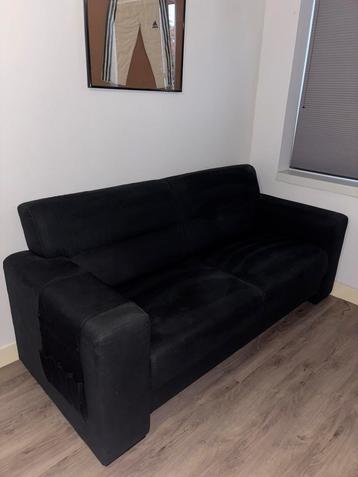 Mooie zwarte stoffe bank