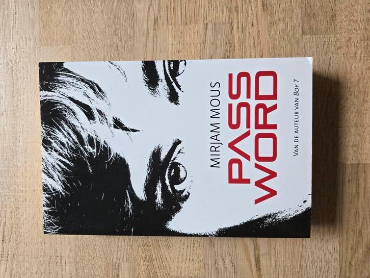Mirjam Mous - Password, Boeken, Kinderboeken | Jeugd | 13 jaar en ouder, Zo goed als nieuw, Ophalen of Verzenden