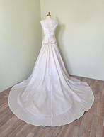 Trouwjurk Pronovias maat 38/40, Ophalen of Verzenden, Zo goed als nieuw, Overige kleuren, Trouwjurk