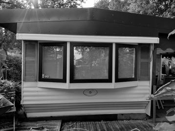 Vol Geïsoleerde Sta-Caravan / met C.V op Propaan moet weg . beschikbaar voor biedingen