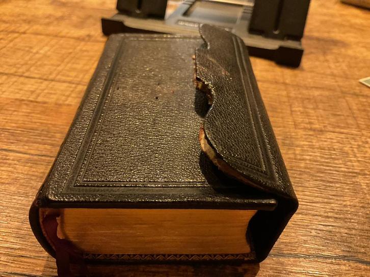 Oude Zakbijbel Nieuwe Testament 1884 Enschede, Antiek en Kunst, Antiek | Boeken en Bijbels, Ophalen of Verzenden