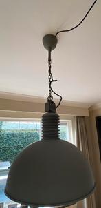 Twee hanglampen van het merk Frezoli, type Lozz, grijs, Huis en Inrichting, Ophalen, Industrieel-landelijk, Zo goed als nieuw