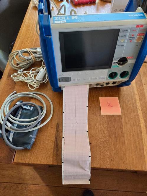 Zoll CCT mseries monitor Defibrillator FOR PARTS ecg aed 2, Diversen, Verpleegmiddelen, Gebruikt, Ophalen of Verzenden