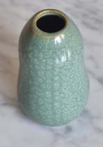 celadon vaasje, Antiek en Kunst, Antiek | Keramiek en Aardewerk, Ophalen of Verzenden