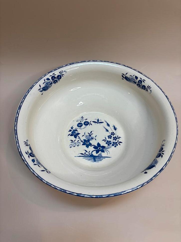 Boch Frères Grand Bouquet Schaal - Perfecte Staat, Antiek en Kunst, Antiek | Schalen, Ophalen of Verzenden