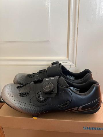 Nieuwe Shimano SH-RC702 wielrenschoenen maat 44 beschikbaar voor biedingen