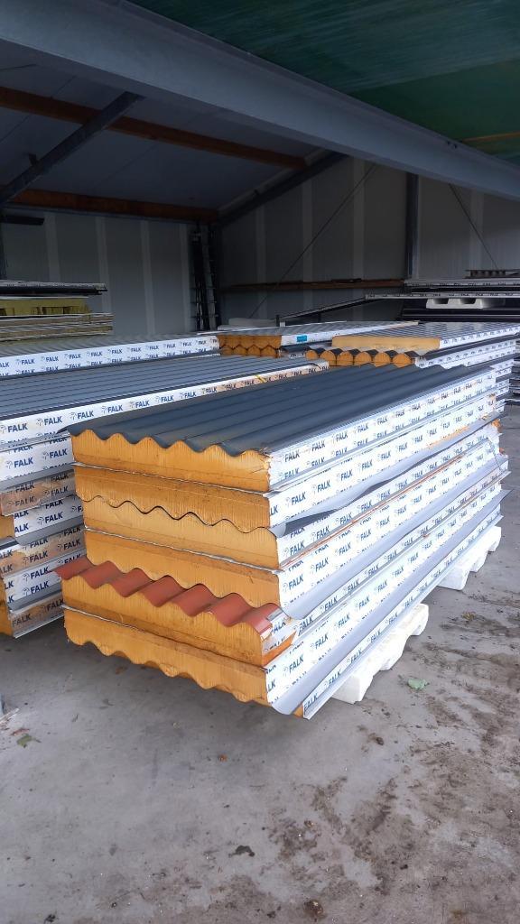 B-keuze geïsoleerd dakpaneel, € 10,- /m² incl btw ! KOOPJE, Doe-het-zelf en Verbouw, Dakpannen en Dakbedekking, Zo goed als nieuw