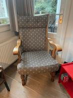 Deep seated wooden cushioned armchair, Ophalen, Gebruikt, Minder dan 75 cm, Overige materialen