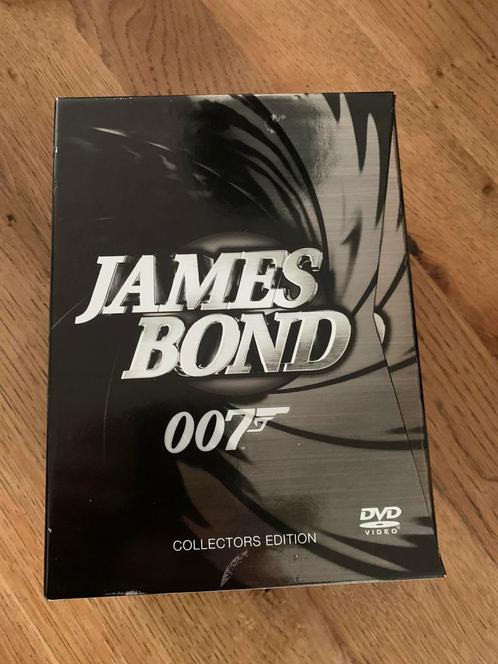 22dvd box James Bond Collectors edition 007., Cd's en Dvd's, Dvd's | Actie, Zo goed als nieuw, Overige genres, Boxset, Vanaf 12 jaar
