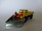 Corgi Mercedes Unimog met sneeuwschuiver, Ophalen of Verzenden, Zo goed als nieuw, Auto