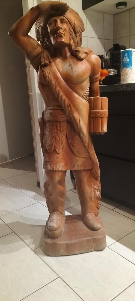 massief houten indiaan 1.30 m, Antiek en Kunst, Kunst | Beelden en Houtsnijwerken, Ophalen
