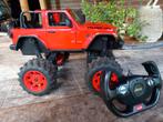 Bestuurbare jeep auto, Hobby en Vrije tijd, Elektro, Auto offroad, Ophalen of Verzenden, Zo goed als nieuw