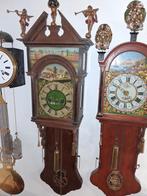 Antieke goed lopende Friese staartklokken, Ophalen