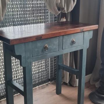 Antieke chinese sidetable wandtafel  beschikbaar voor biedingen