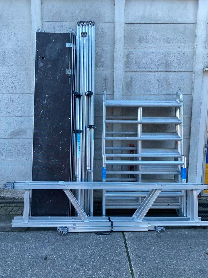 Euroscaffold (Europen) 135x305x8,20 werkhoogte AGS pro, Doe-het-zelf en Verbouw, Steigers, Gebruikt, Rolsteiger of Kamersteiger