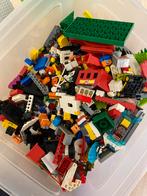 LEGO Uitzoekdoos met ook treinrails, Kinderen en Baby's, Speelgoed | Duplo en Lego, Ophalen, Gebruikt, Losse stenen, Lego