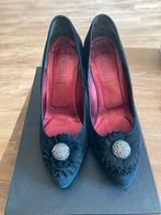 Een paar zwarte suède pumps, LORIBLU, Pumps, Zwart, Ophalen of Verzenden