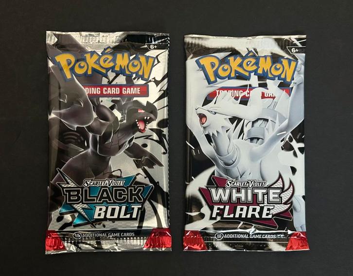 Black Bolt & White Flare Booster, Hobby en Vrije tijd, Verzamelkaartspellen | Pokémon, Zo goed als nieuw, Booster, Ophalen of Verzenden
