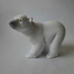 Lladro - Attentive Polar Bear (#1207), Ophalen of Verzenden, Zo goed als nieuw, Dier