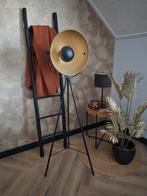 Zwart/gouden vloerlamp, Huis en Inrichting, Ophalen, Zo goed als nieuw, 150 tot 200 cm