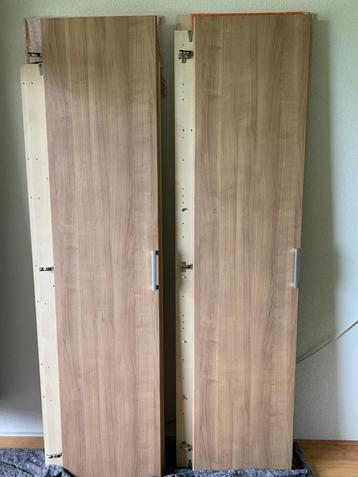 IKEA paxkast 4-deurs 200 x 215 x 56 cm beschikbaar voor biedingen