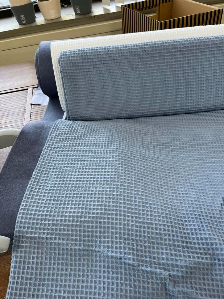 Blauwe Katoenen Wafelstof, Hobby en Vrije tijd, Stoffen en Lappen, Nieuw, Katoen, 120 cm of meer, 200 cm of meer, Blauw, Ophalen of Verzenden