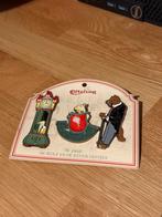 Efteling pin set - wolf en de 7 geitjes 70 jaar jubileum, Ophalen of Verzenden, Zo goed als nieuw, Button of Speldje