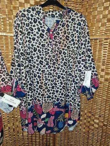 NIEUW New collection 
blauw
  Tuniek  zie de maten  beschikbaar voor biedingen
