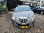 Lancia Delta 1.4 M.air Oro | 1E EIGENAAR | 12MND GARANTIE |, Auto's, Lancia, Voorwielaandrijving, Leder en Stof, Origineel Nederlands