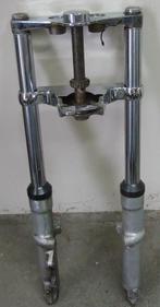 brede voorvork 41 mm.  350,- en frame van Street Bob 250,-, Motoren, Onderdelen | Harley-Davidson, Ophalen, Gebruikt