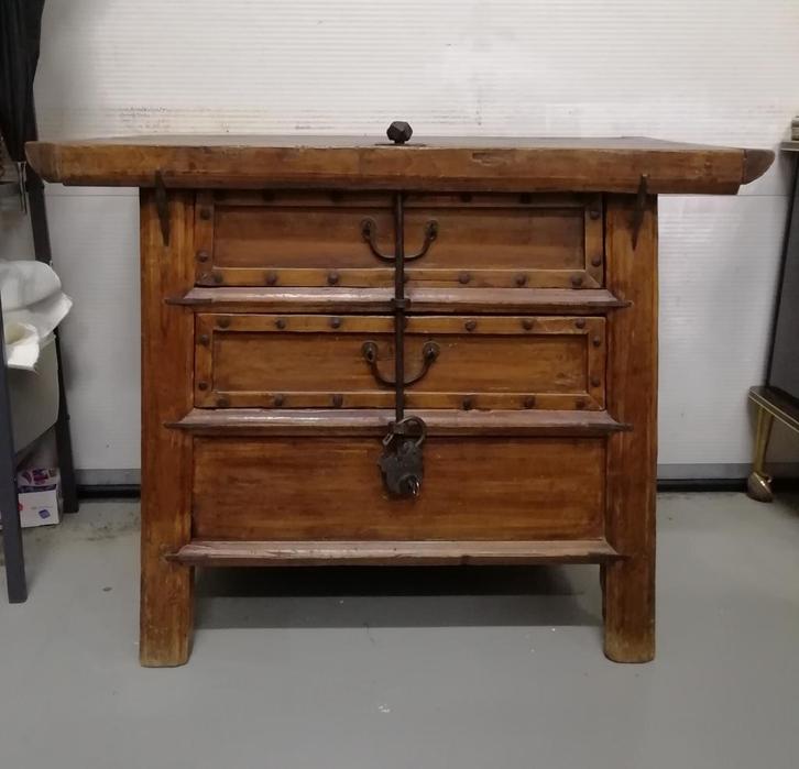 Oud Spaans/catalaans massief houten betaaltafel, Antiek en Kunst, Antiek | Meubels | Kasten, Ophalen