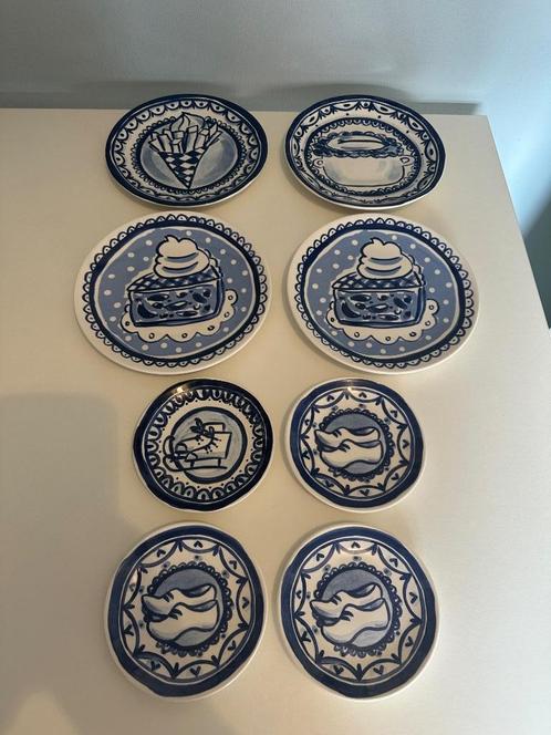 Blond Amsterdam Delfts Blond 4 gebaksborden & 4 petit four b, Huis en Inrichting, Keuken | Servies, Zo goed als nieuw, Bord(en)